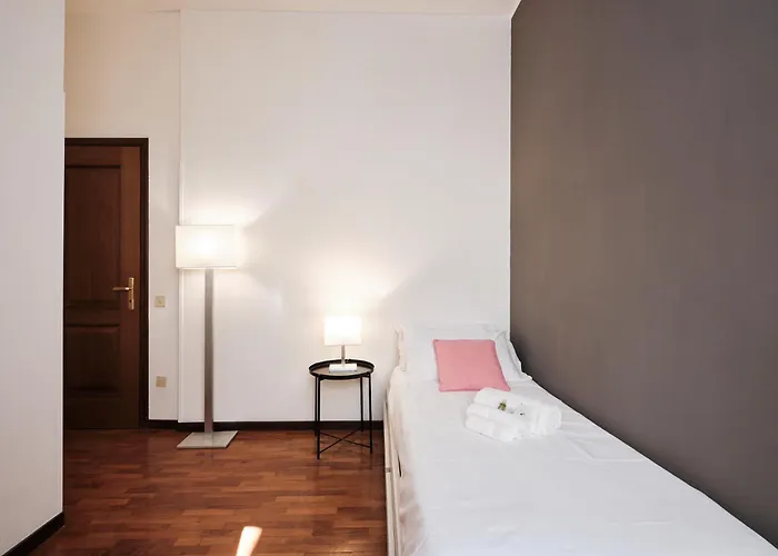 Elegante Con 3 Da Letto Vicino Il Centro Appartamento *
