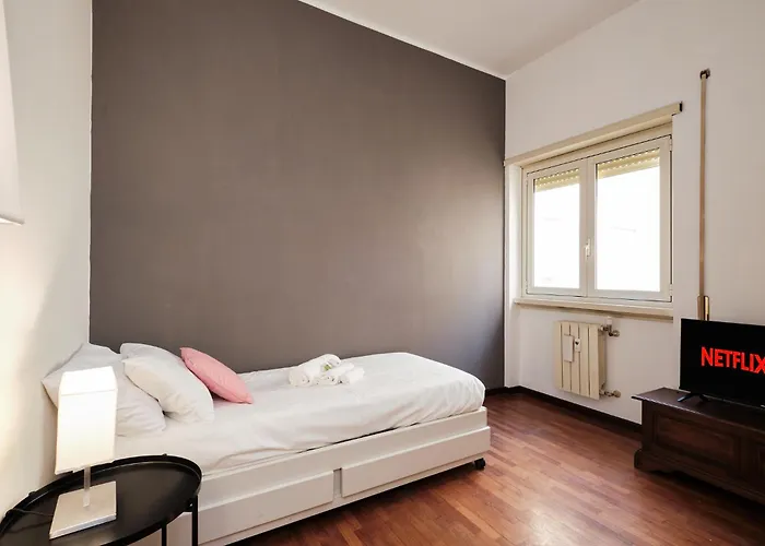 Elegante Con 3 Da Letto Vicino Il Centro *